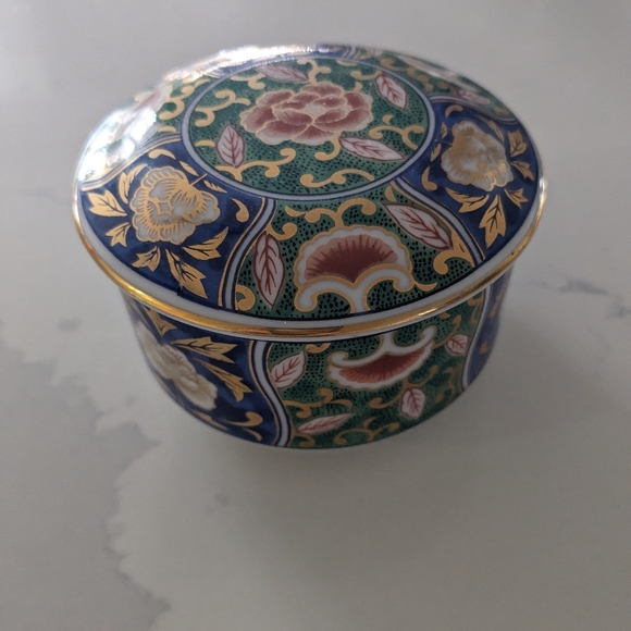 Vintage OMC Trinket Box - Picture 1 of 5